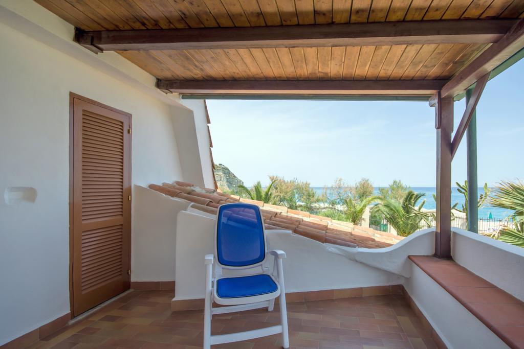 Le Roccette Mare Beach Hotel & Restaurant Tropea Quarto foto